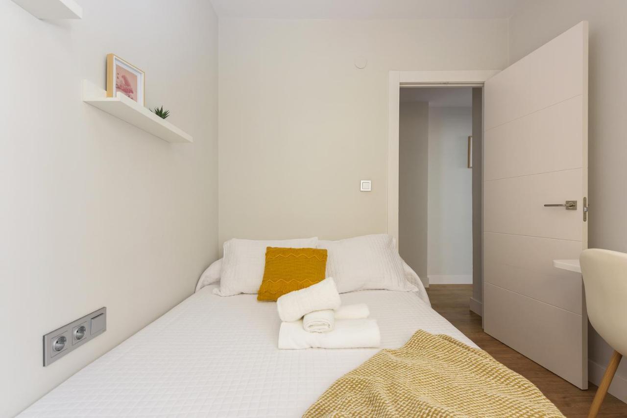 Apartamento Centrico Parking Aire Acondicionado Y Wifi Granada Ngoại thất bức ảnh