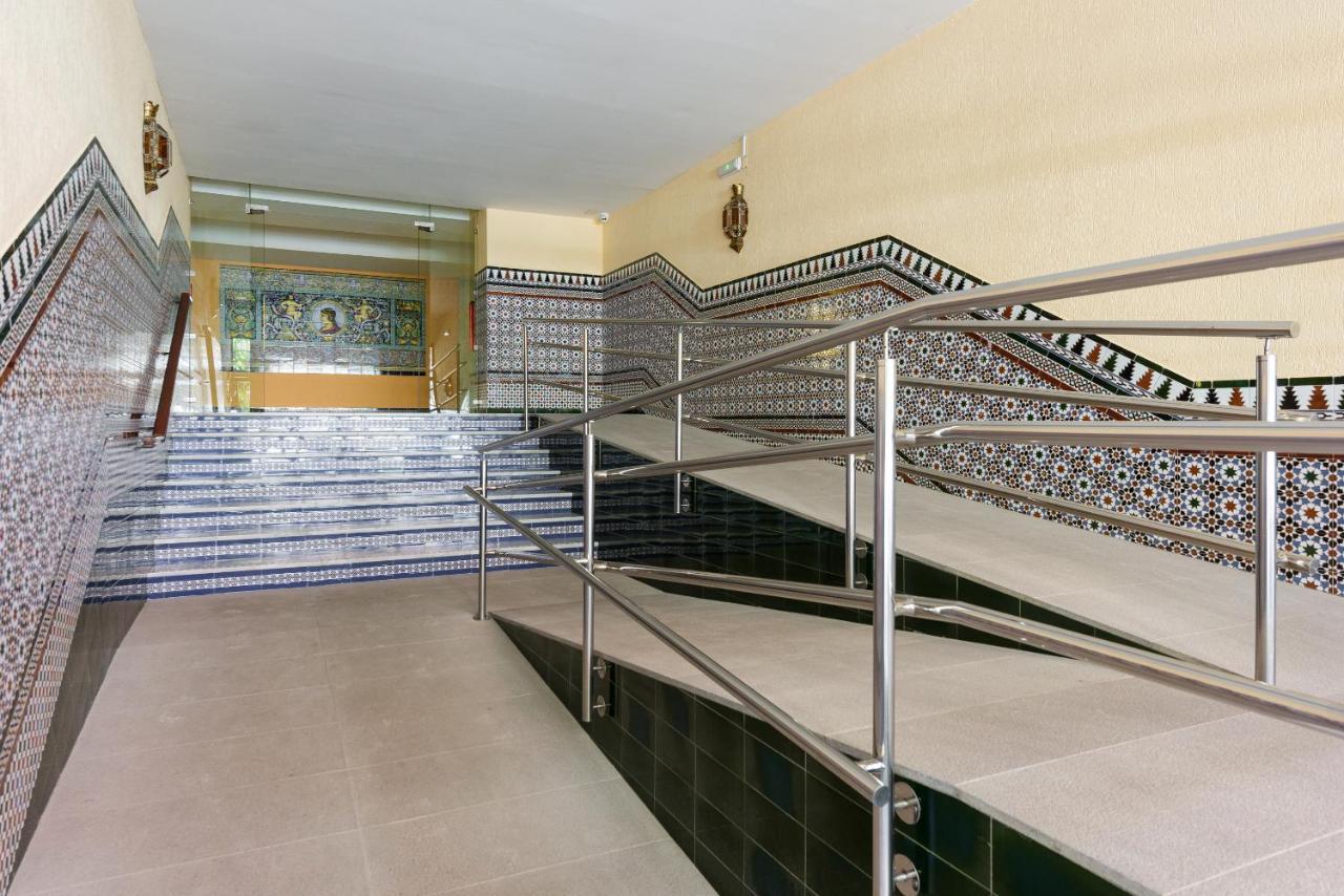 Apartamento Centrico Parking Aire Acondicionado Y Wifi Granada Ngoại thất bức ảnh