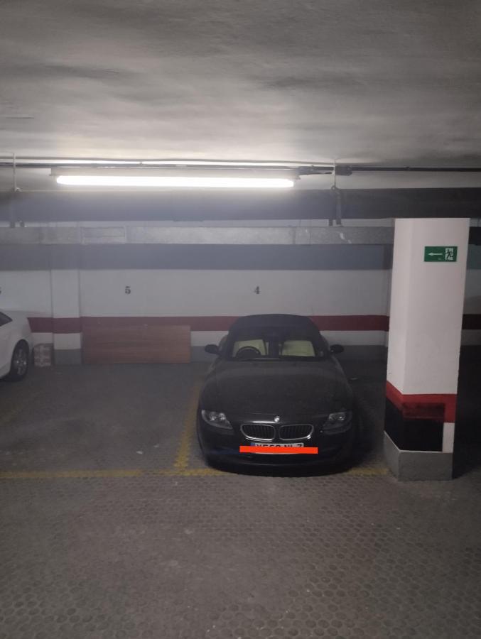 Apartamento Centrico Parking Aire Acondicionado Y Wifi Granada Ngoại thất bức ảnh